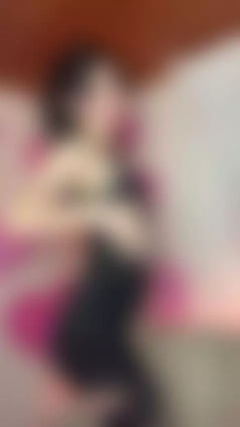 Heyyy!

My suscription of my OF is FREE!!!
Check the link of... by roseelinedior