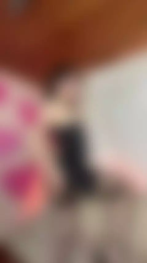 Heyyy!

My suscription of my OF is FREE!!!
Check the link of... by roseelinedior