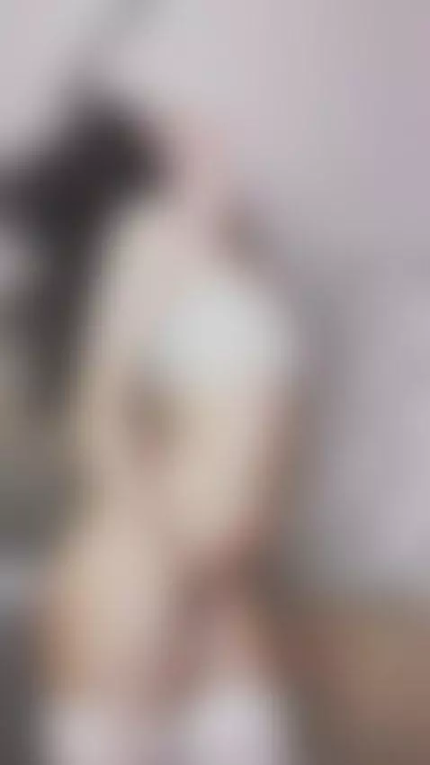 Heyyy!

My suscription of my OF is FREE!!!
Check the link of... by roseelinedior