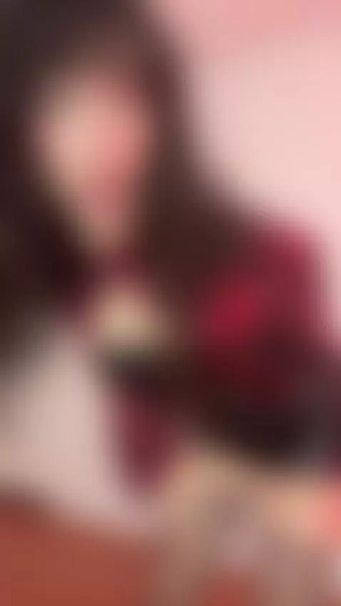 Online! online! and ready for fun! comehere! my peach wait y... by roseelinedior