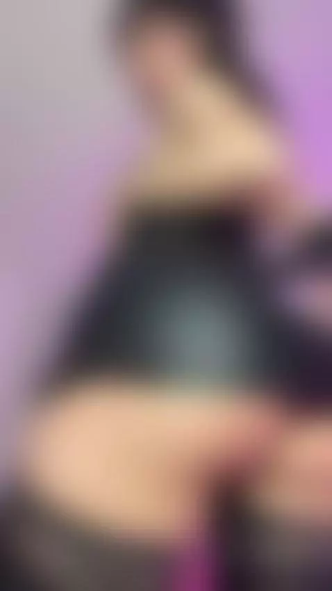 Once you see me naked, you’ll never forget this view 👀💦

Onl... by roseelinedior