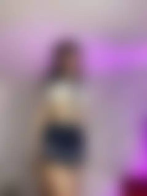 Online! online! and ready for fun! comehere! my peach wait y... by roseelinedior