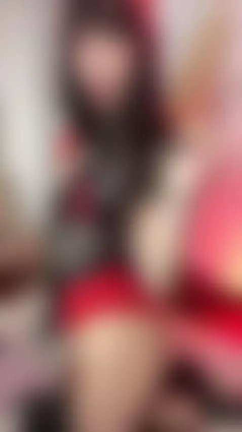 I’m everything you’ve ever wanted… and a little more 😘🍓
Onli... by roseelinedior