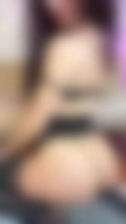 Ooops.
If you want more like this follow me.
Links on bio ⬆️ by roseelinedior