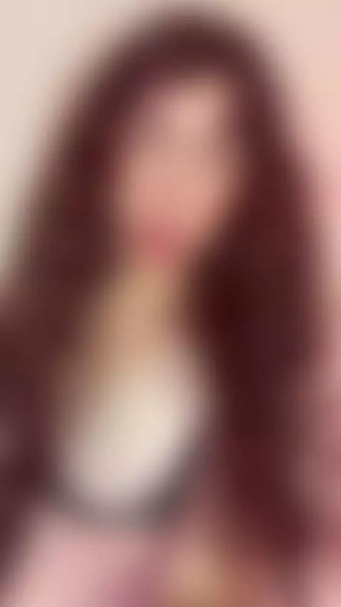 My body’s a playground, and I want you to explore it 🛏️💦 by roseelinedior