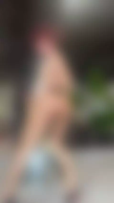 Imagine this ass in your face… now come see it move.
online! by roseelinedior