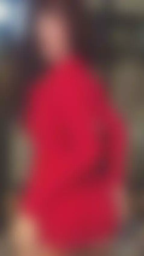 Your new favorite obsession is already naked… come see 😈💻
On... by roseelinedior