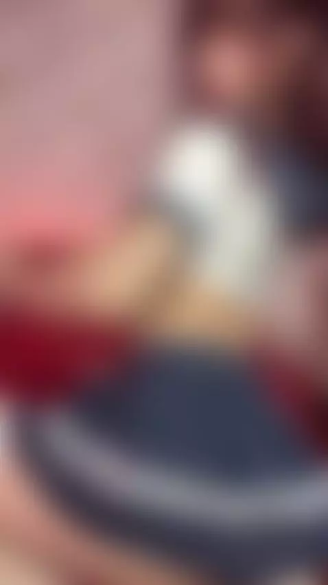 I bend over for one reason… to make you lose control 🔥👀

Onl... by roseelinedior