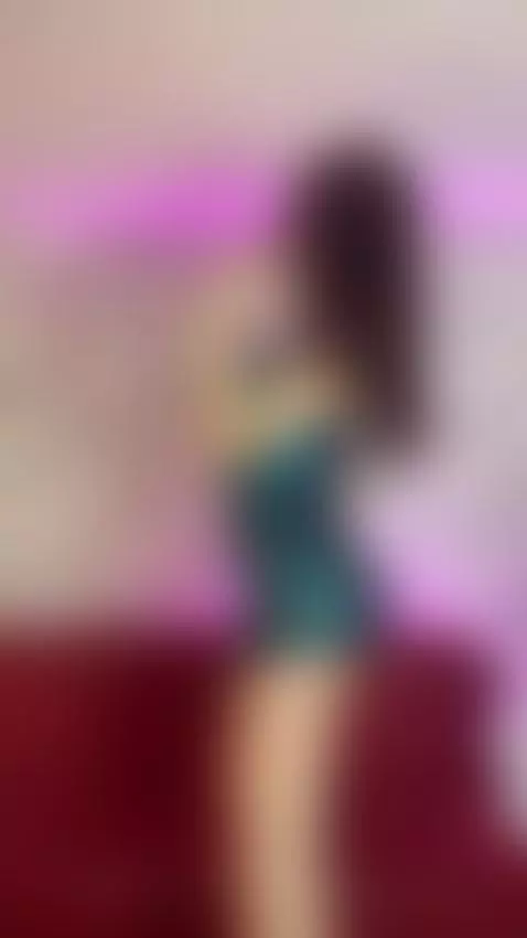 Thick thighs, wet lips, and no shame 😈👅 by roseelinedior