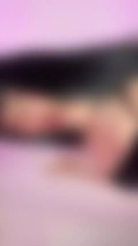 innocent girl..🙈

Online link in my bio! by roseelinedior