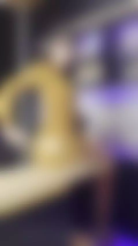 Follow me <3 by roseelinedior