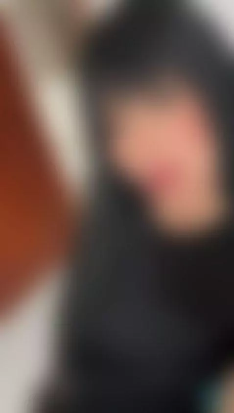 I look sexy with bangs 😈😈 by miagutierrez