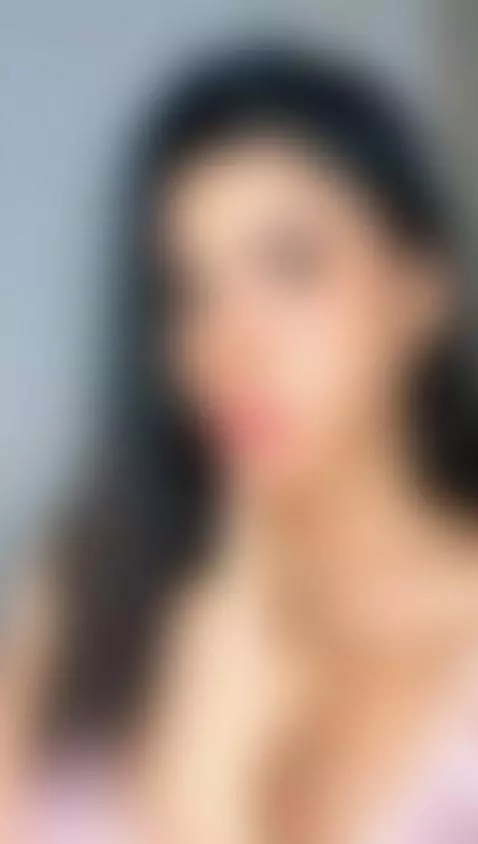 😋😜 by miagutierrez