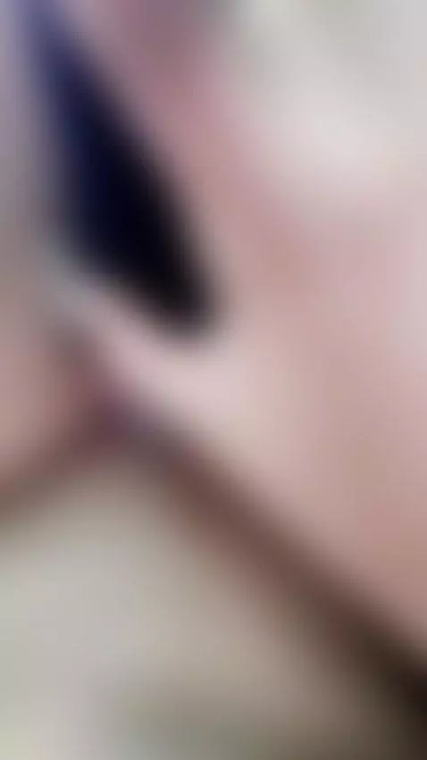 Demasiado sencible... by anablackw