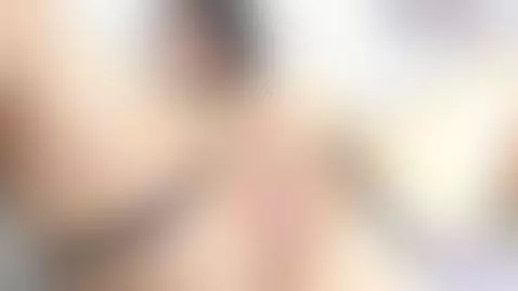 I'm online guys 🥵🥵 by aphrill-munoz