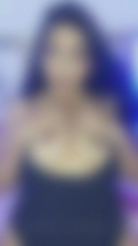 bigtits, petite, latina by kelsigrace