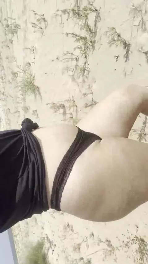 Where are all the guys at that actually like to eat ass😘💋 by liisamoon