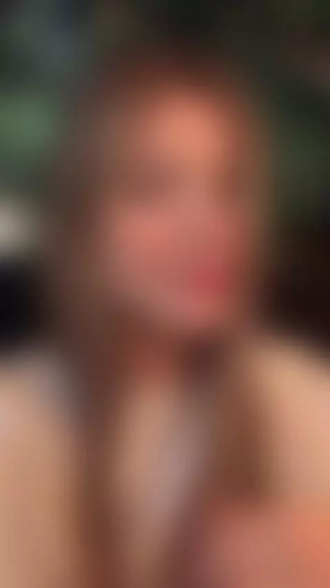 👩🏼 by allissonm