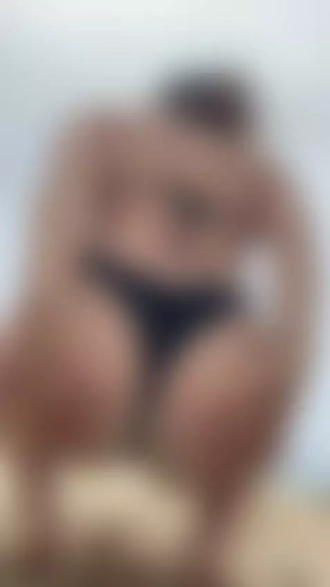 My ass is full of sea sand 🌊🏖️ by allissonm