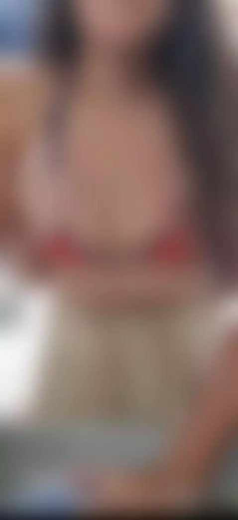 Que rico como me tocan de sorpresa 😳 by marianaboshery