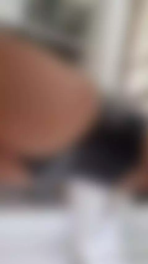 enjoy my wet ass by marianaboshery