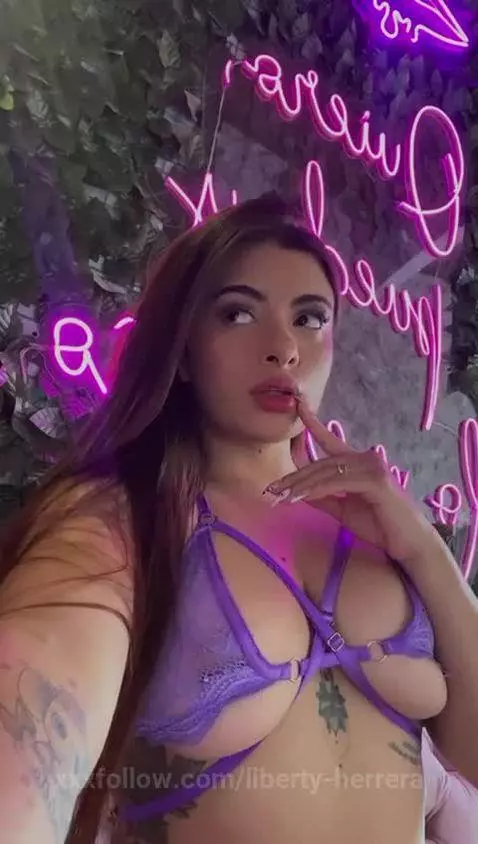 Today I feel very sexy by liberty-herrera