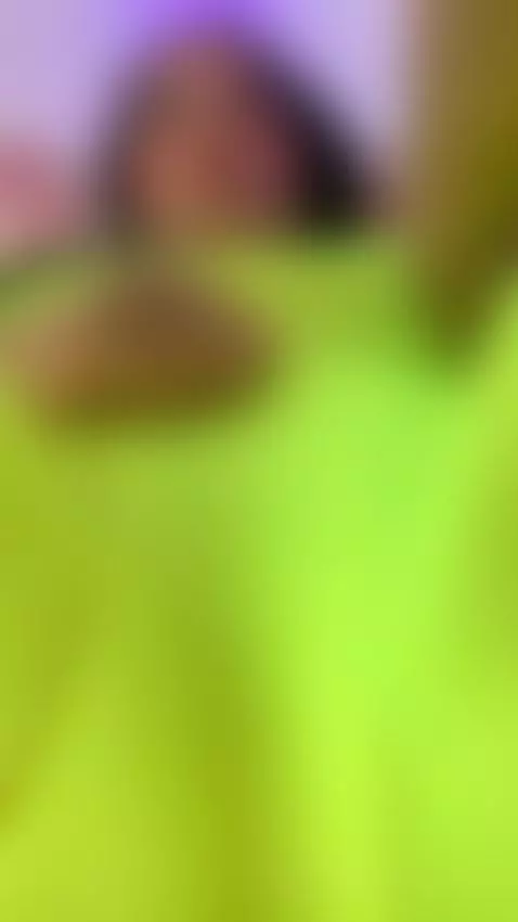 te gusta como me queda este color 💚 by jhoanitacatph