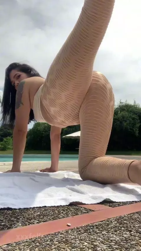 Yoga Day 🌼 Sex Day 🔥 by jhoanitacatph