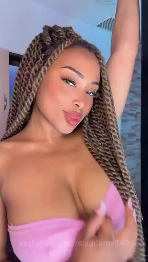 follow me in my instagram @siaadams142 by siaadams142