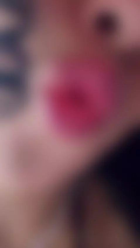 Find me...
es.stripchat.com/Sofiacowperx
es.bongamodels.com/... by sofiacowperx