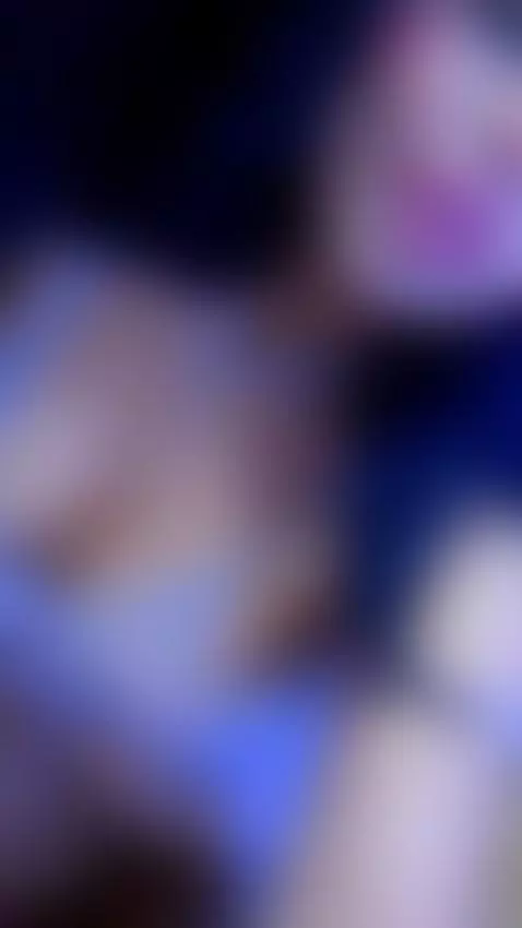 Fell me! 
im online now, come to me! by sofiacowperx