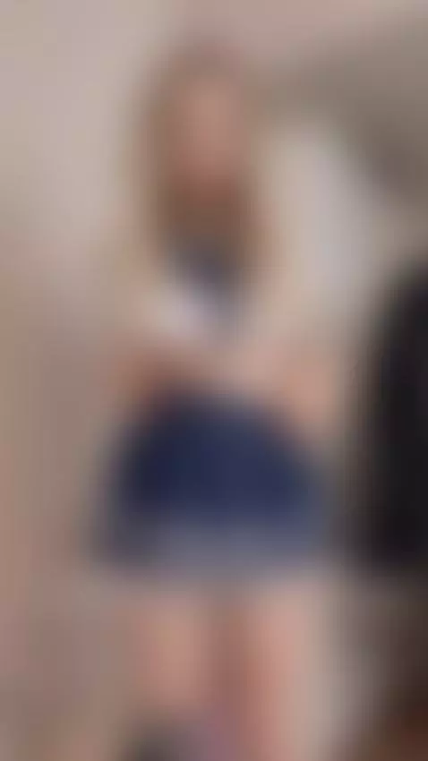 Naughty schoolgirl by sofyuwu