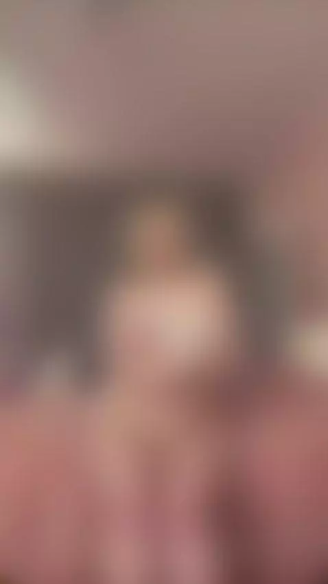 Tit reveal by sofyuwu