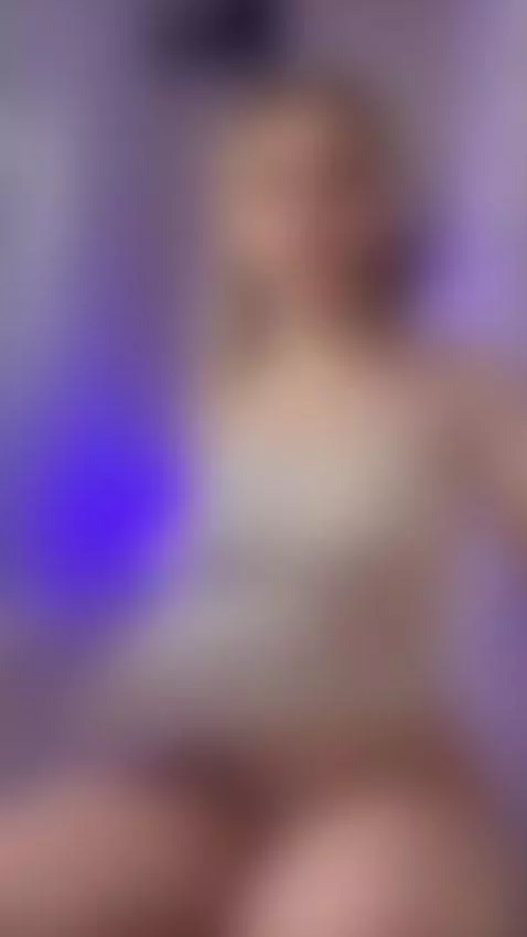 Will you take shower with me? 😋 by sofyuwu