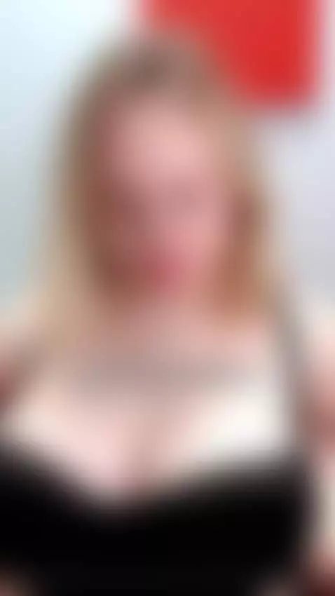 me every 5 minutes by posyaflowercake