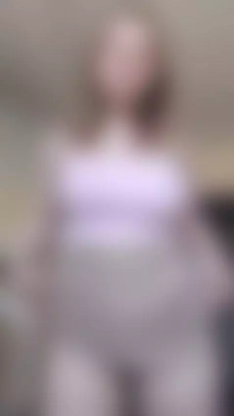 Get distracted by me by posyaflowercake