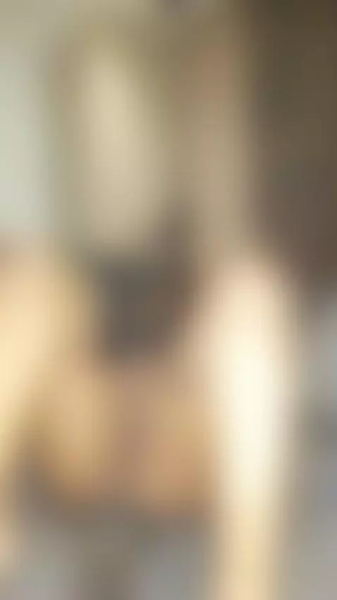 kiss me my pussy by kellibrownie