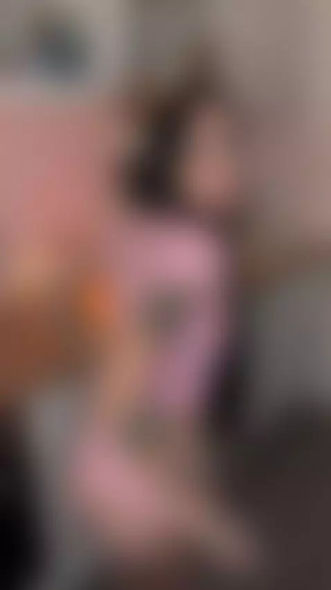 Ready for your attention 😏 by raynagirl