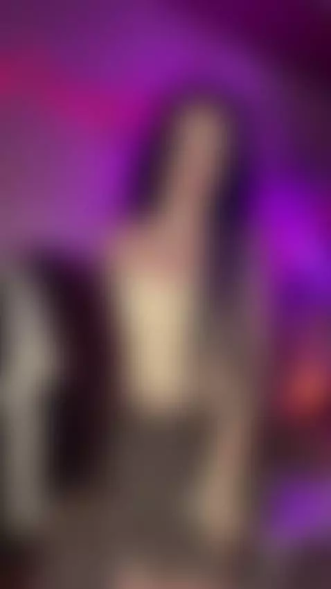 Too pretty not to stare 💋 by raynagirl