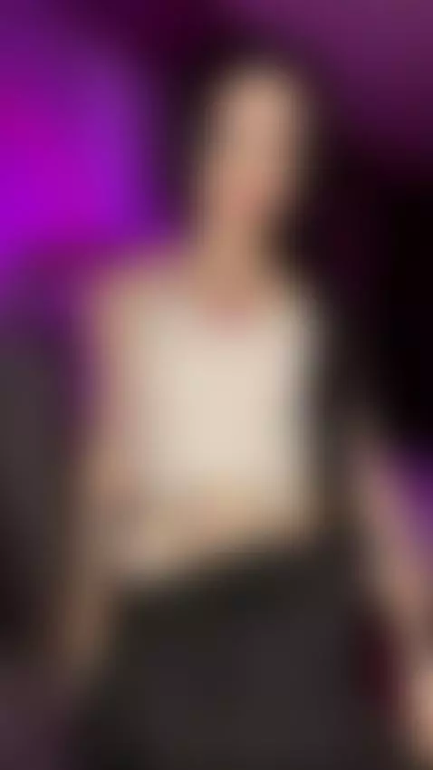 You looking? I’m already imagining your hands on me 😈 by raynagirl