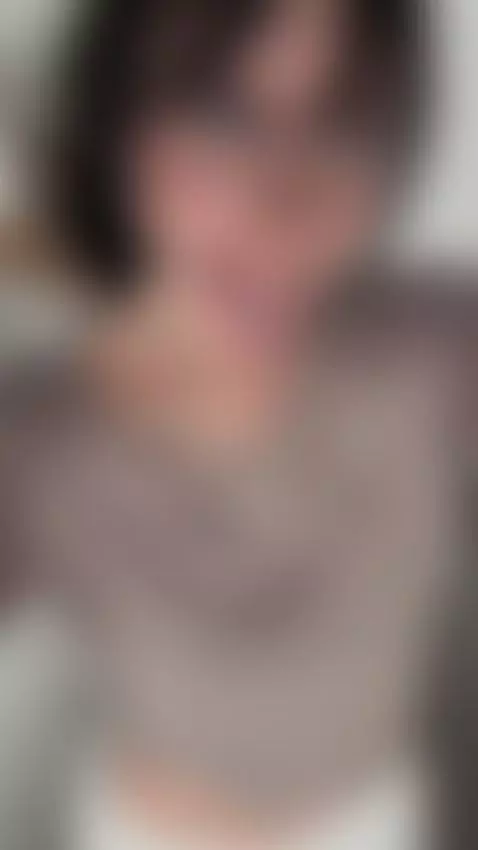 This rhythm of hips was made to drive you crazy 😘 by raynagirl