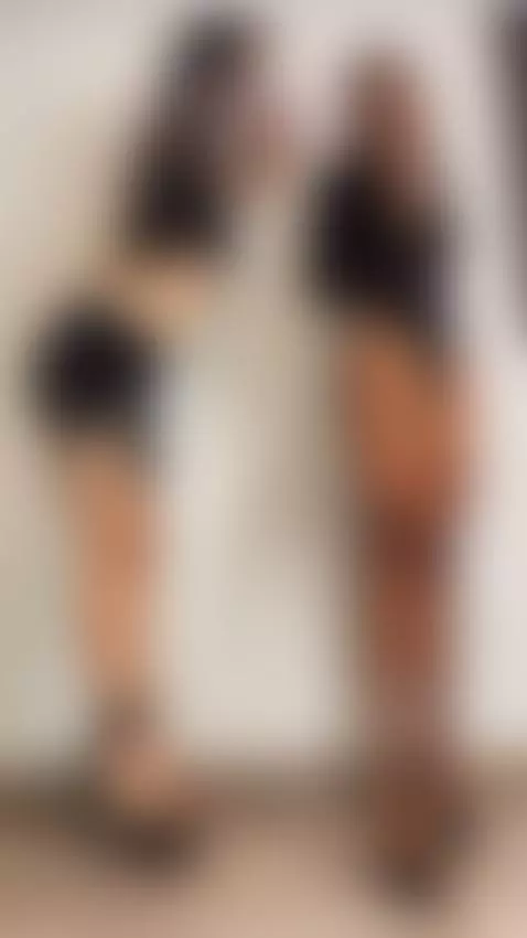 Plating with my friend and our tiny human. @allissonpearson by sofielfqueen