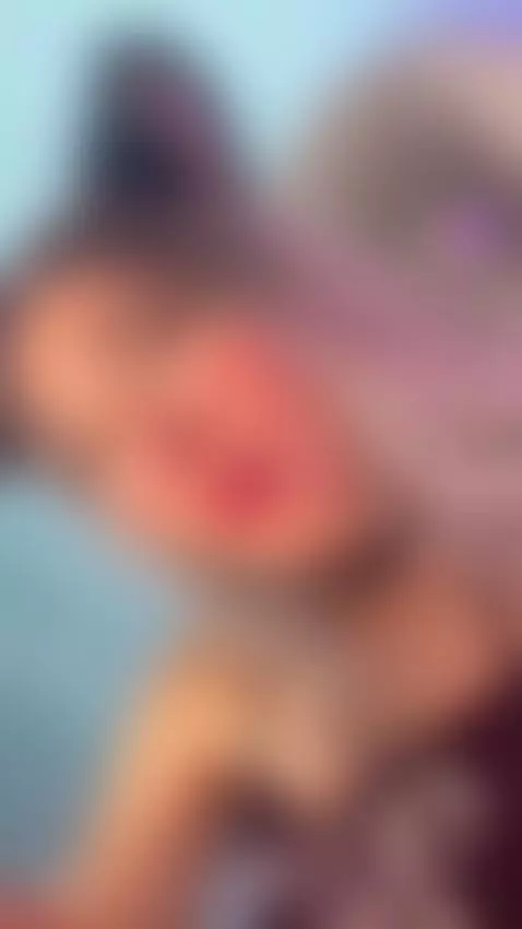 look at this long hoy legs 😈😈😈😈 by sofielfqueen