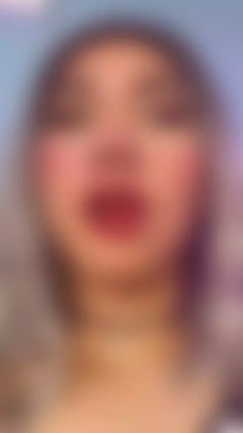 did you missed me? i was with no phone for a time but the qu... by sofielfqueen