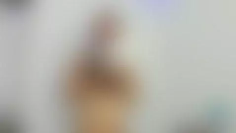 Fun time with latex gloves. Check link on my bio to have mor... by sofielfqueen