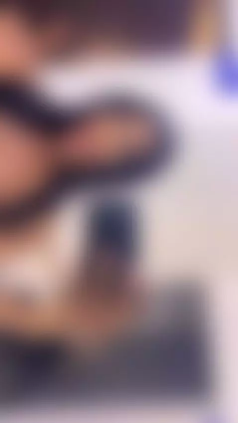 She doesn't want to be withered🥀 by mayli-n221