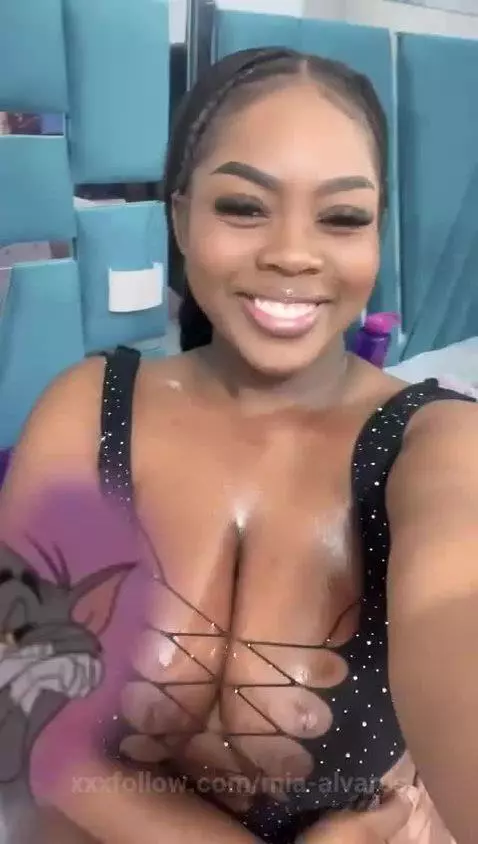 I'm going to consent!🥰 by mia-alvares