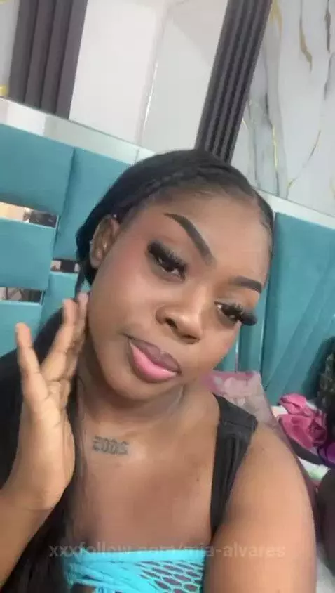 rich and juicy tits want your cock among them by mia-alvares