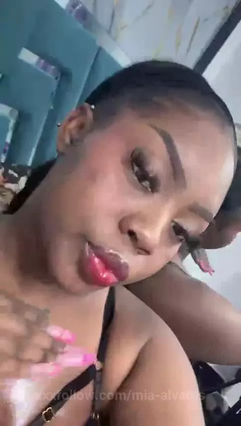 Today I do not answer for my desire. by mia-alvares