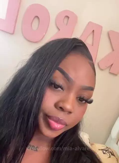 hi bby 🤤💦🍒🥵👅🔥💋✨😈🍑 by mia-alvares